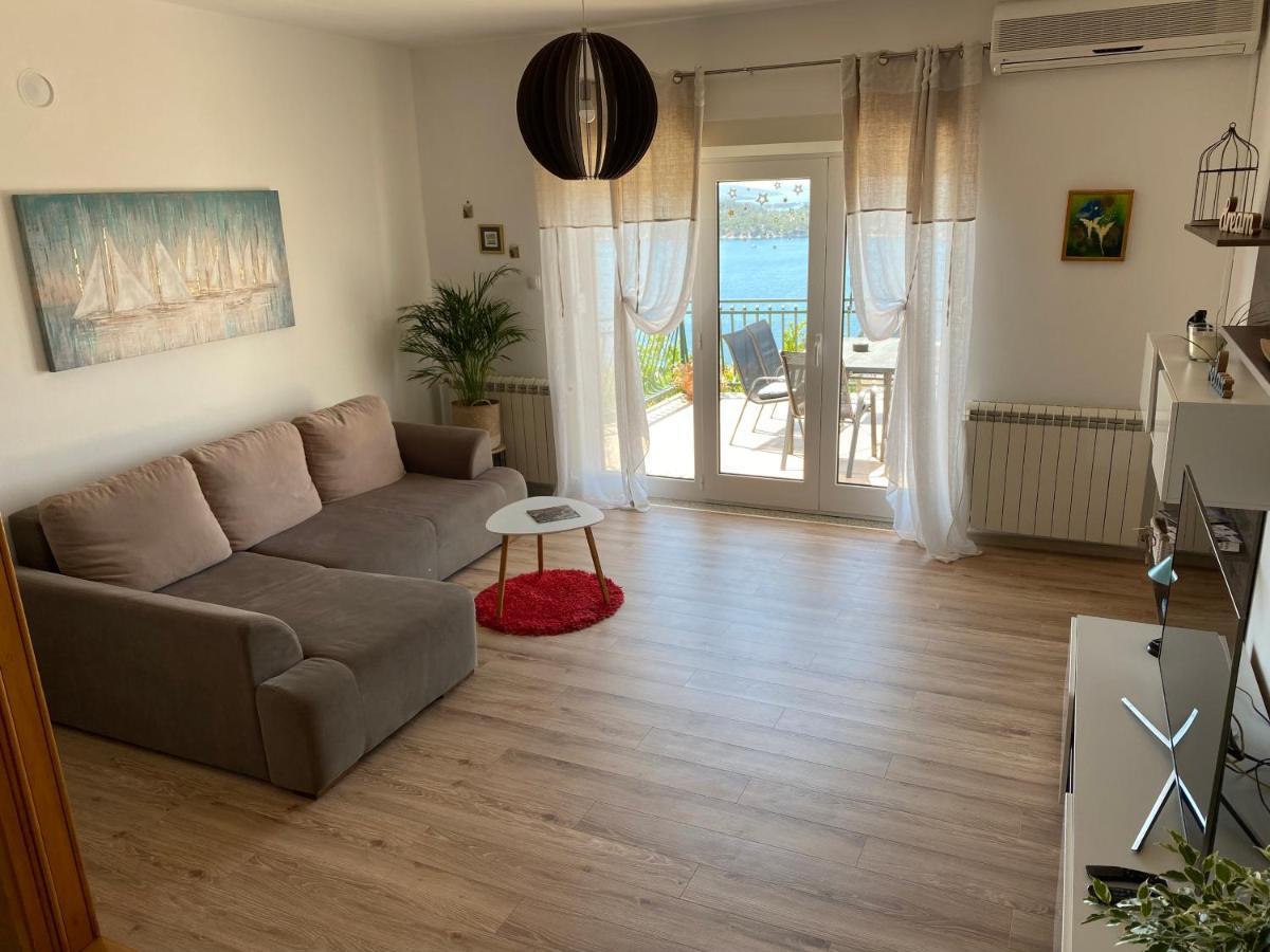 Apartman Betty Šibenik Kültér fotó
