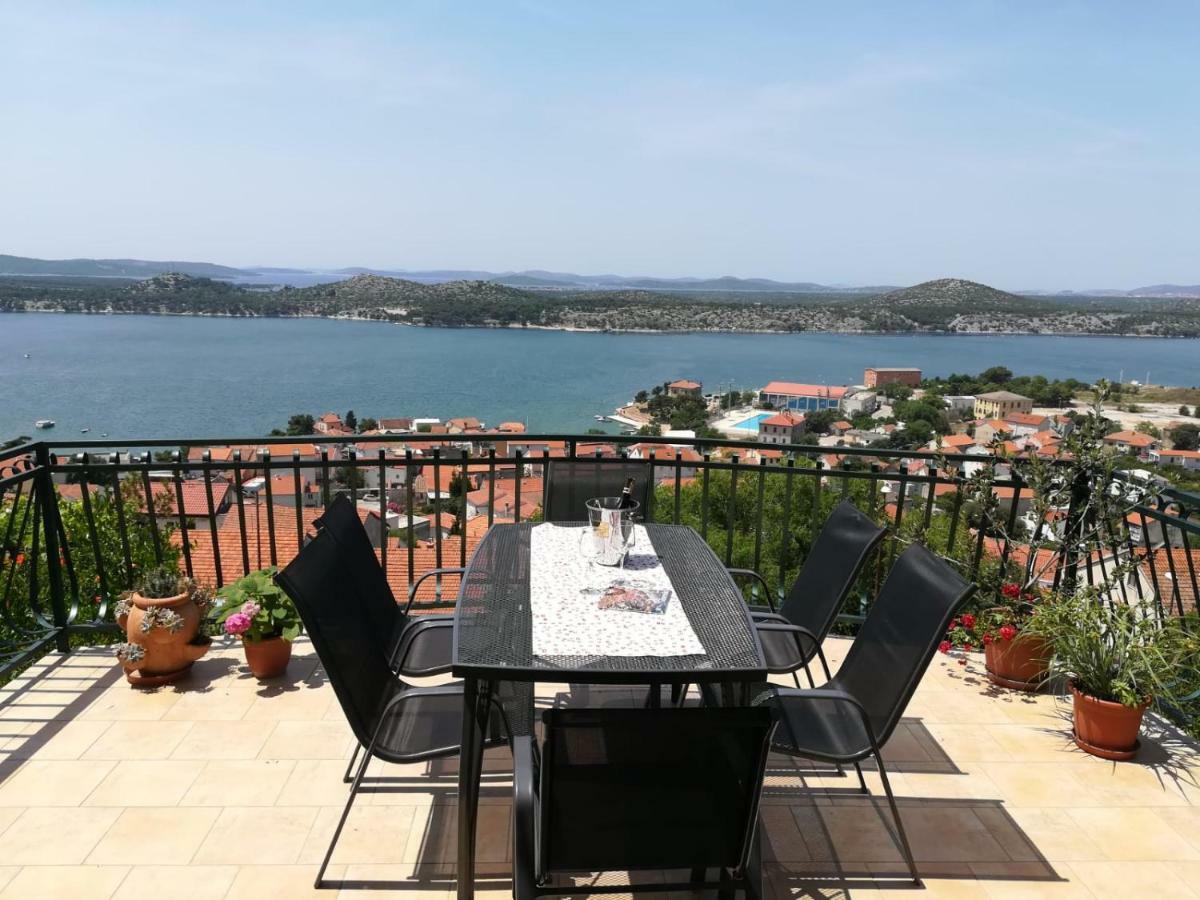 Apartman Betty Šibenik Kültér fotó